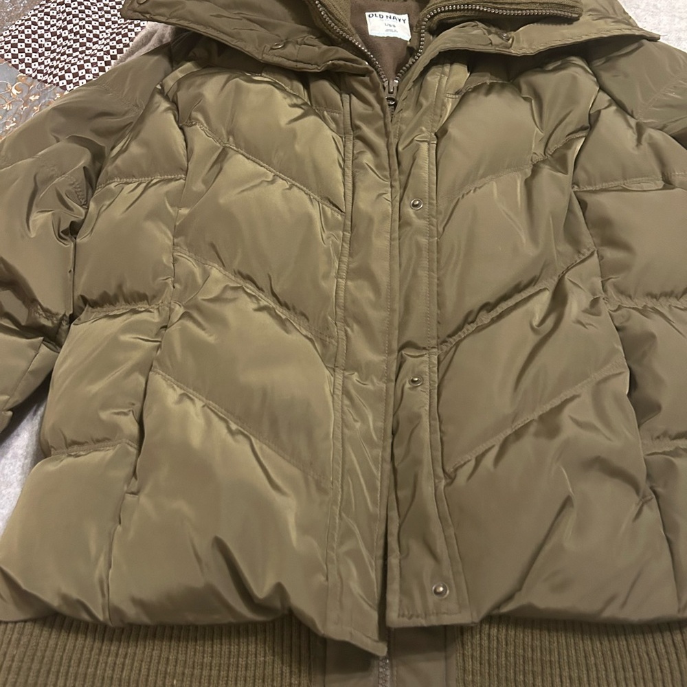 Old Navy Olive Puffer Jacket